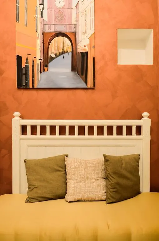 Отель Casa Scola Лоано
